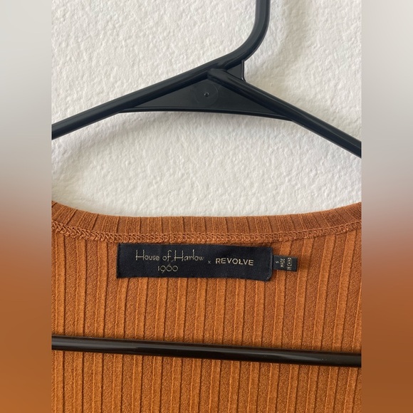 House of Harlow 1960 and revolve tan long sleeve long cardigan - Picture 2 of 3